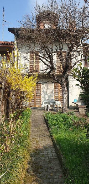 Casa Indipendente in vendita a Cavagnolo via Giuseppe Verdi