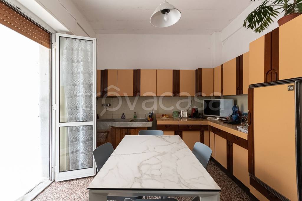 Appartamento in in vendita da privato a Campomorone via Clemente Rebora, 11