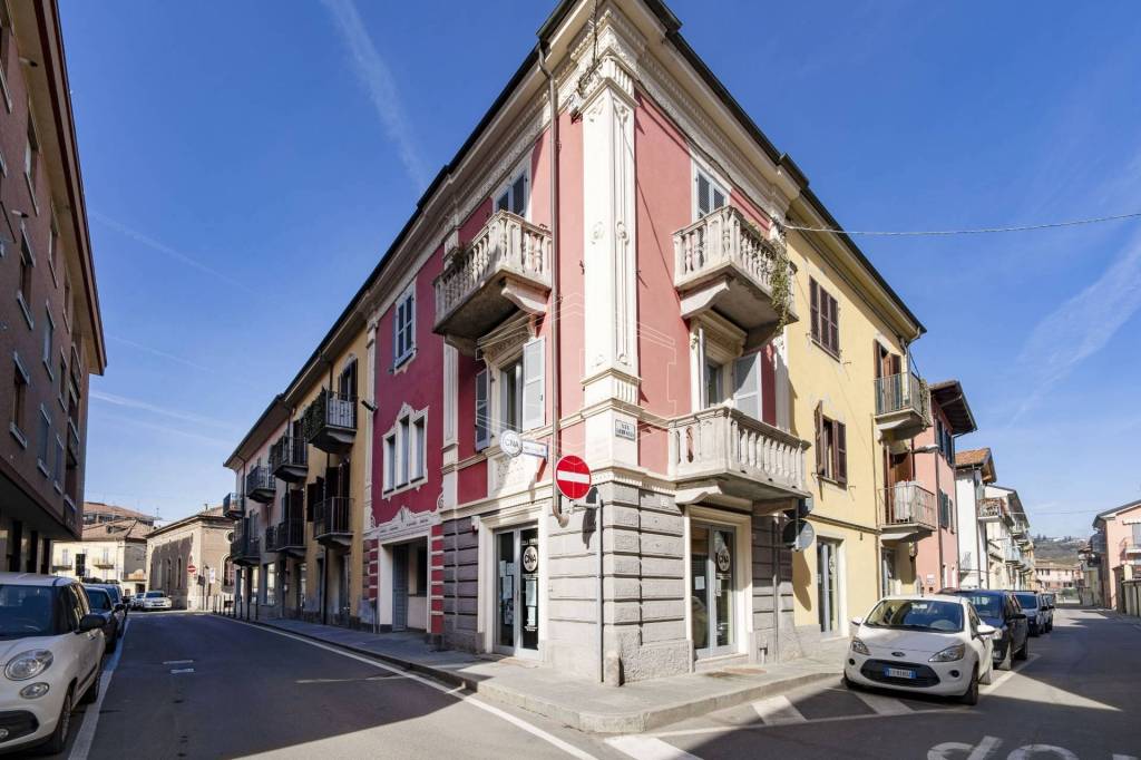 Ufficio in vendita a Nizza Monferrato via Gervasio, 27