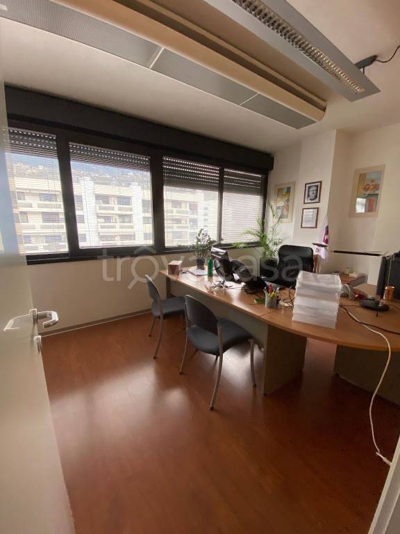 Ufficio in in affitto da privato a Trento via Valentina Zambra, 11
