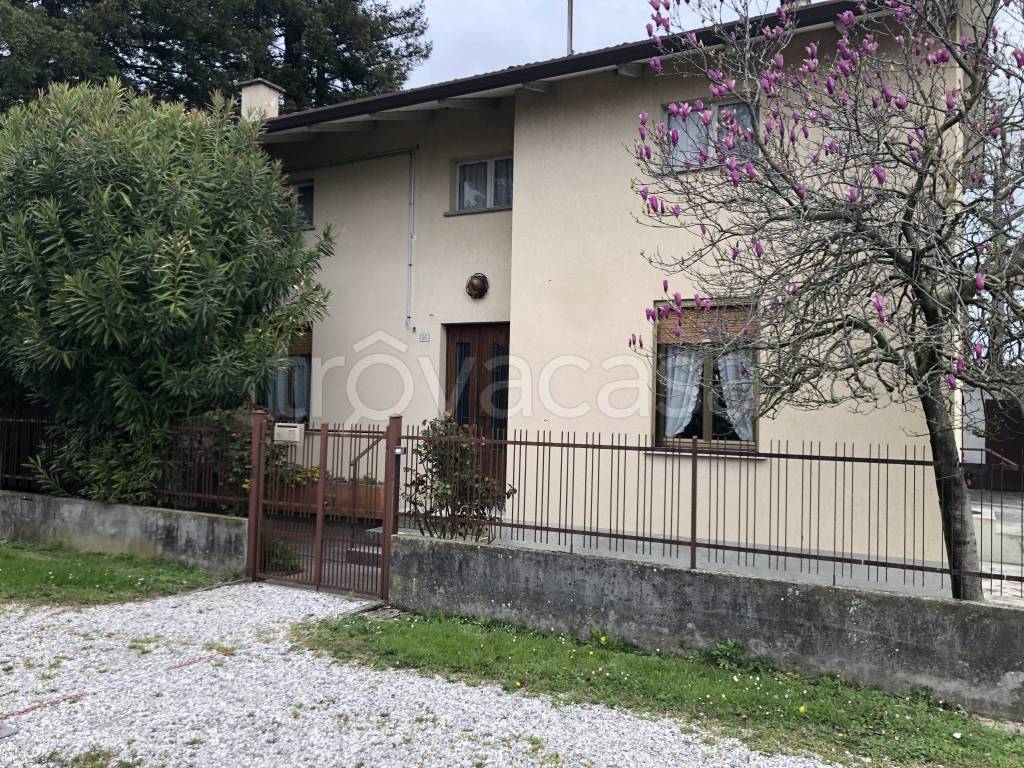 Villa in vendita a Fiumicello Villa Vicentina via Giacomo Matteotti, 25