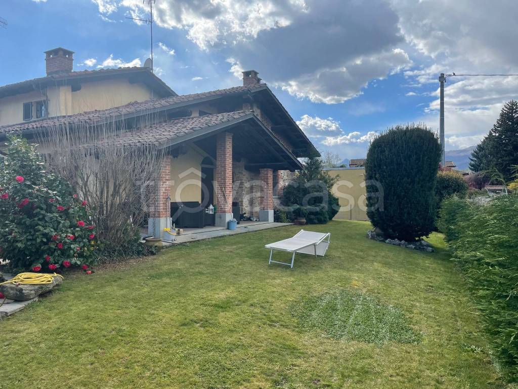 Villa a Schiera in in vendita da privato a Mongrando via Enrico Giovanni, 6