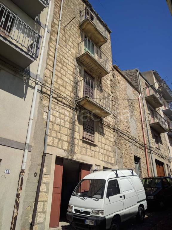 Casa Indipendente in in vendita da privato a Gangi via Porta di Conte, 37