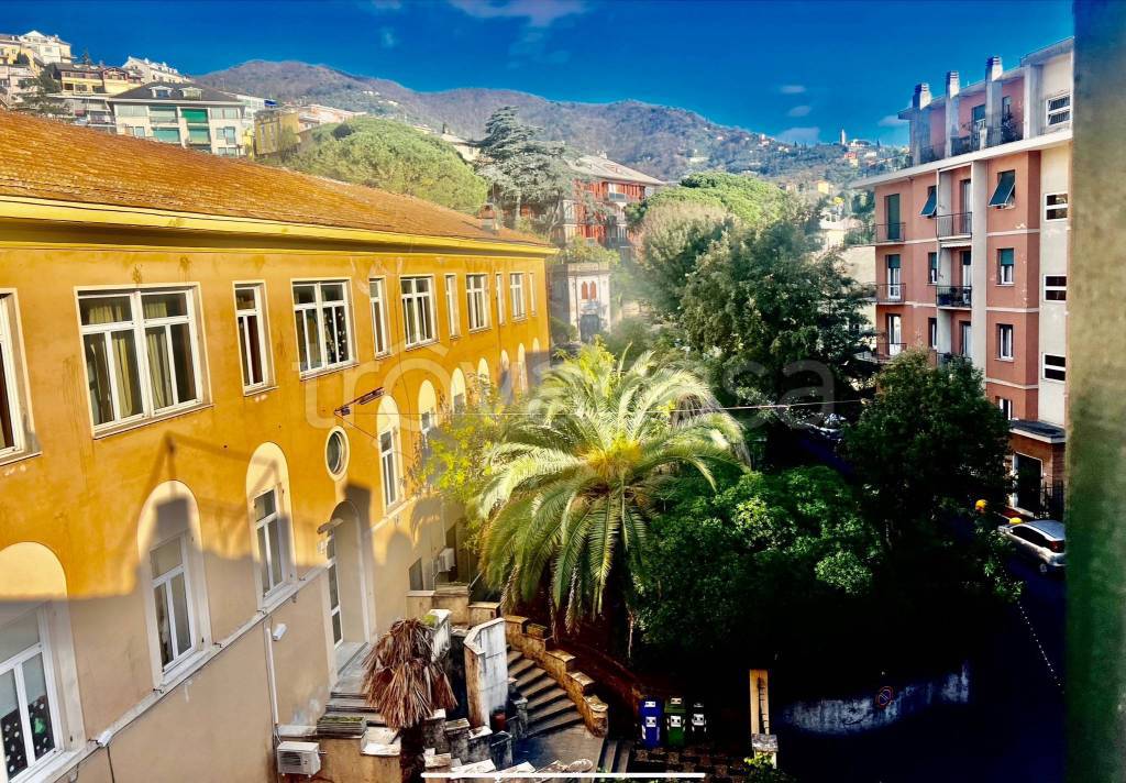 Appartamento in vendita a Rapallo via Don Giovanni Minzoni, 4