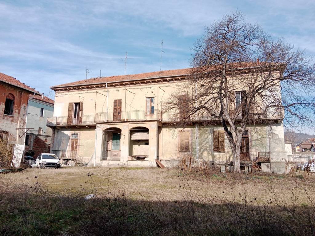 Villa in vendita a Bistagno corso roma