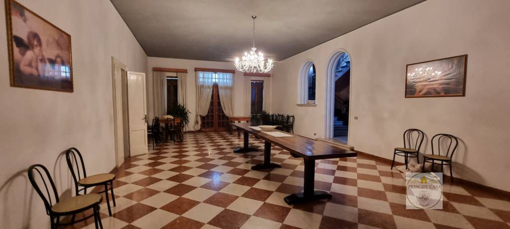 Villa in vendita ad Arquà Petrarca via valli