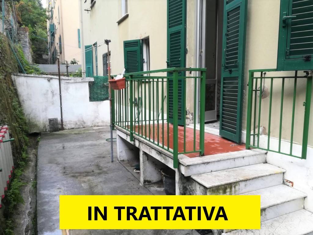 Appartamento in vendita a Genova via San Bartolomeo del Fossato