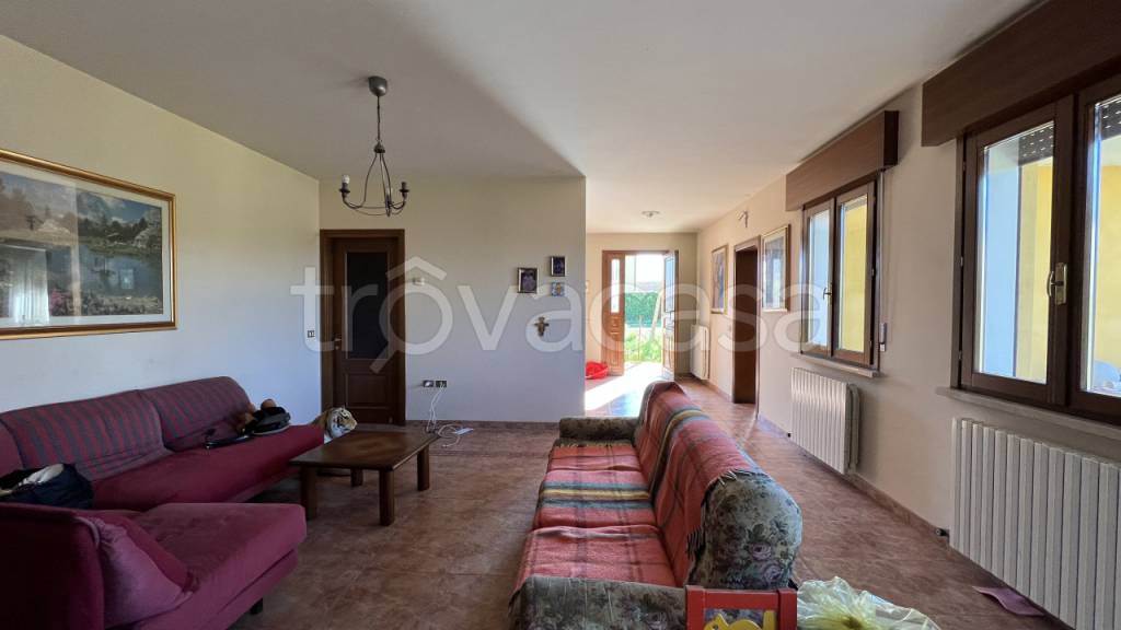 Villa Bifamiliare in vendita a Piacenza d'Adige via Galvan, 300