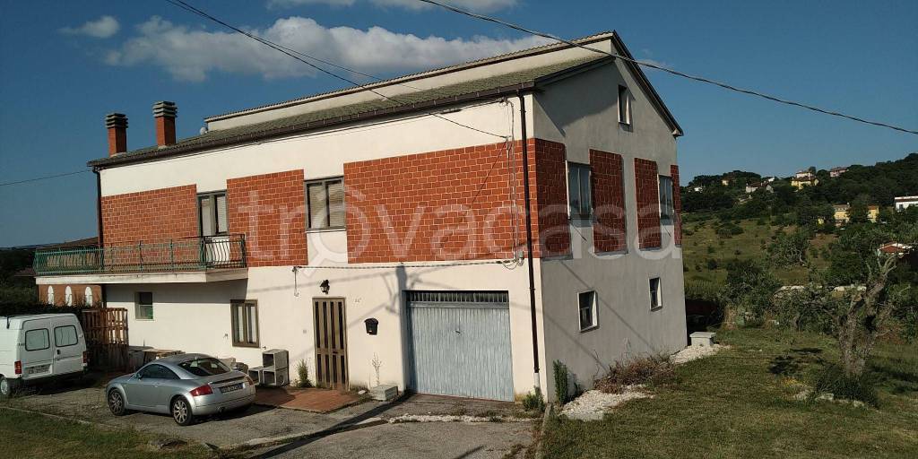Villa in in vendita da privato a Campobasso contrada Colle Calcare