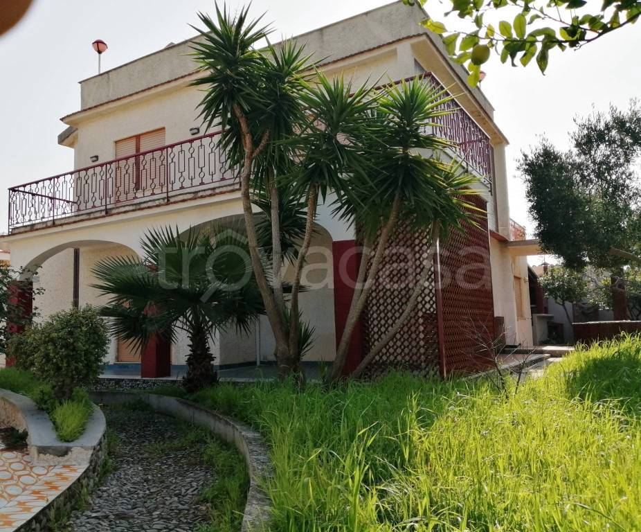 Villa in vendita a Carini via Robinia