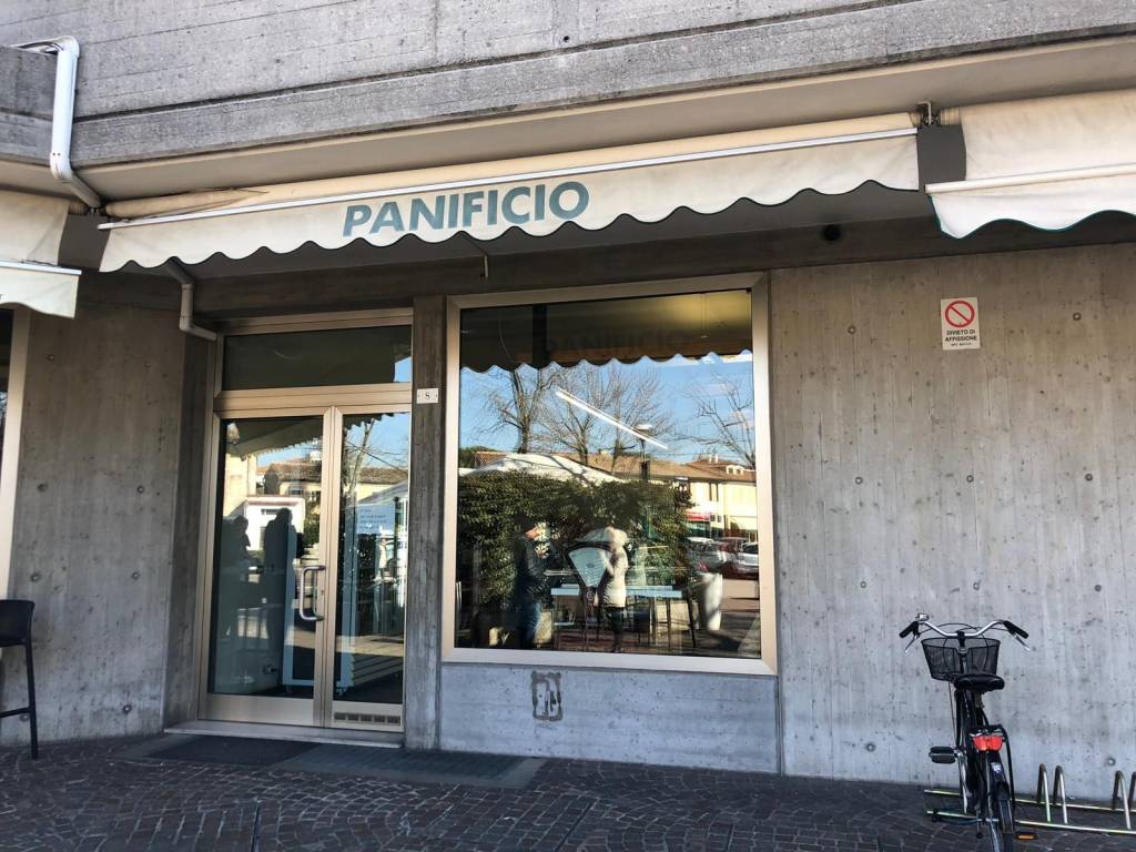 Panificio/Forno in vendita a Spresiano via rigo