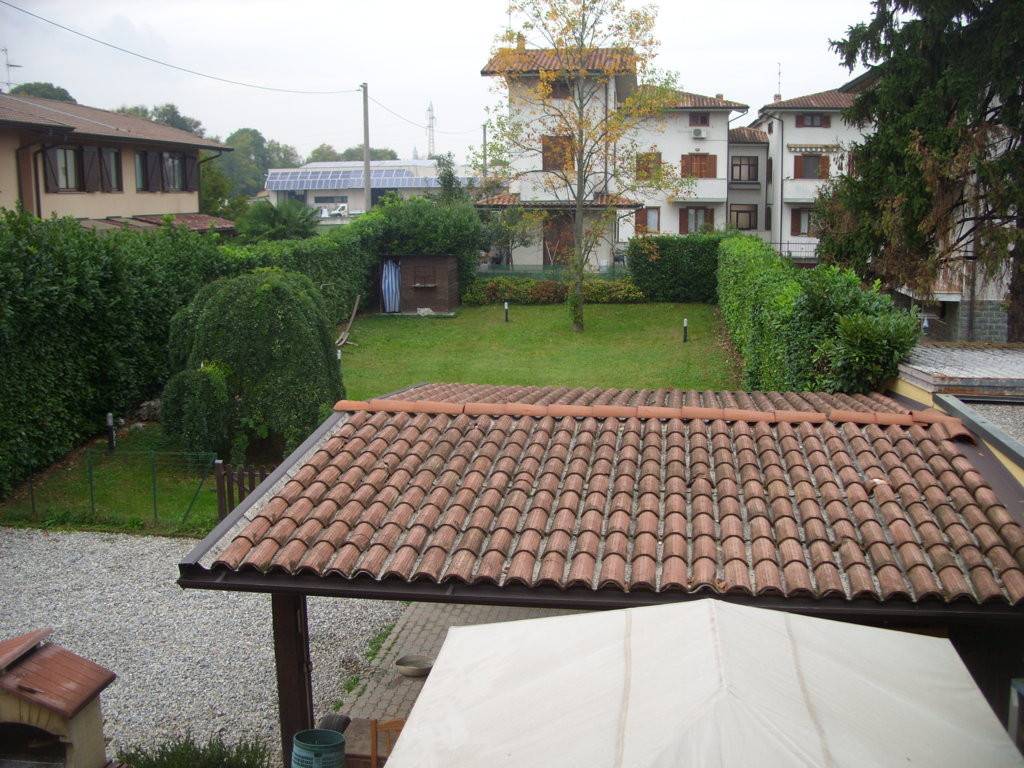 Villa Bifamiliare in vendita a Cassano d'Adda via Adda, 6