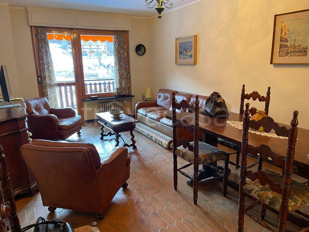 Appartamento in vendita a Limone Piemonte via Monte Cros, 37