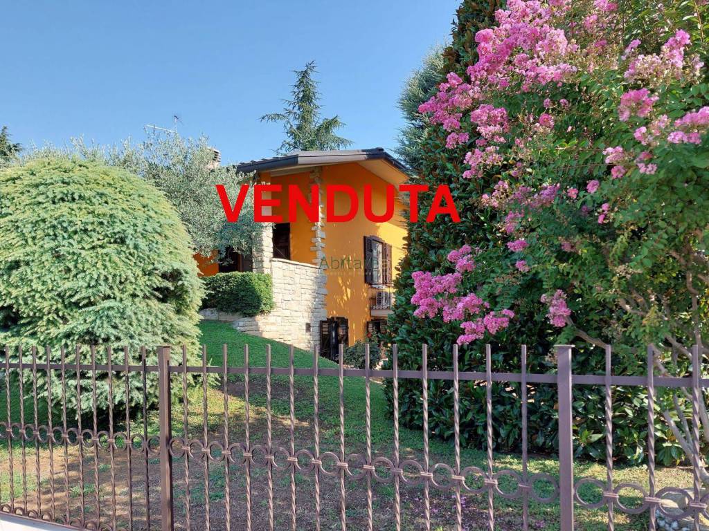 Villa in vendita a Treviglio via Bergamo, 43