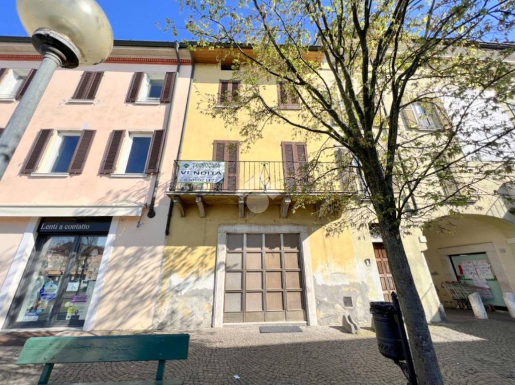 Casa Indipendente in vendita a Verolanuova via Garibaldi, 11