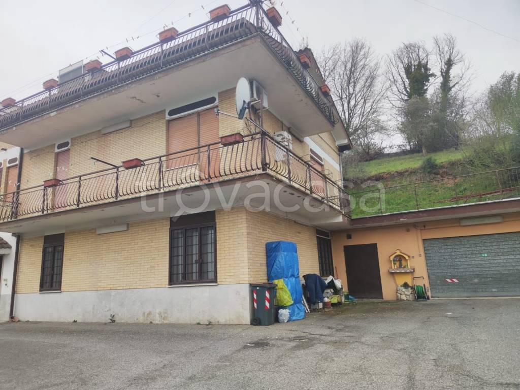 Casa Indipendente in vendita a Rocca Priora via Valle Clementina