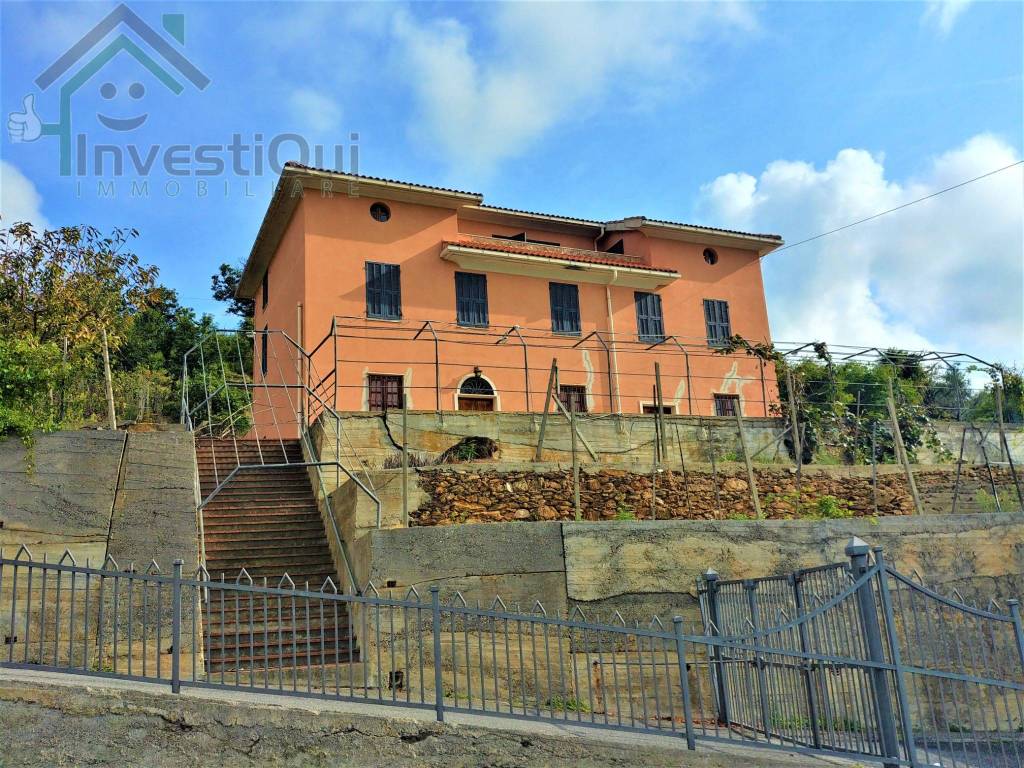 Villa Bifamiliare in vendita a Tovo San Giacomo via Madonna delle Grazie, 22