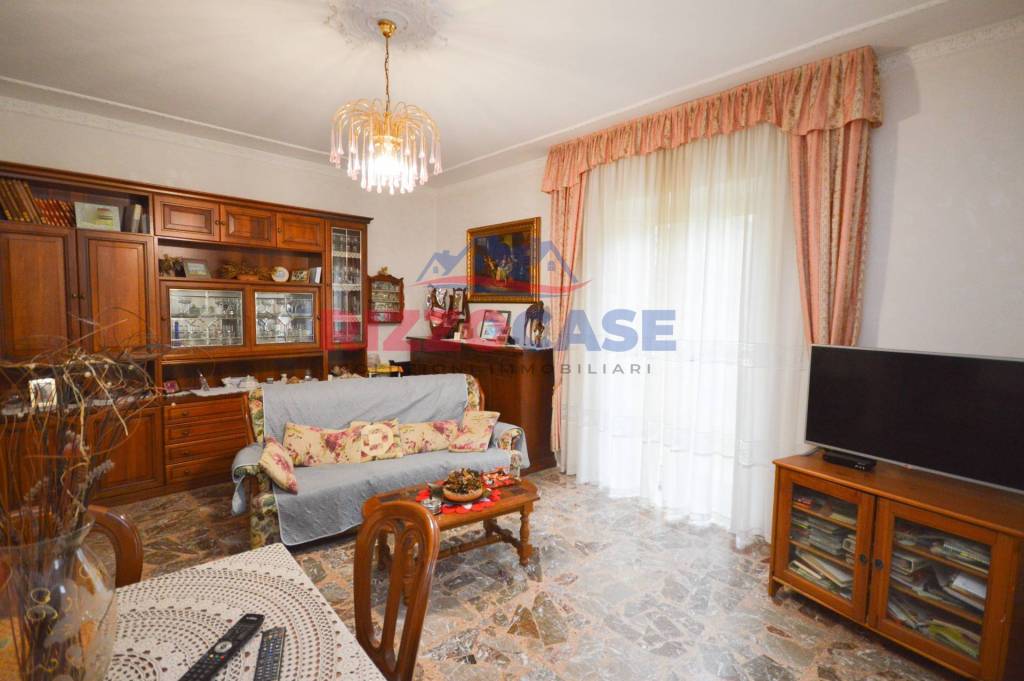 Appartamento in vendita a Corigliano-Rossano viale Virgilio, 38