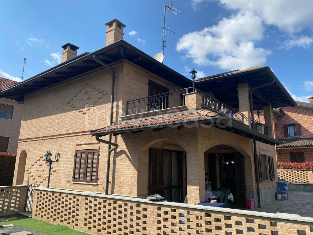Villa in vendita a Moncalieri borgata Tagliaferro