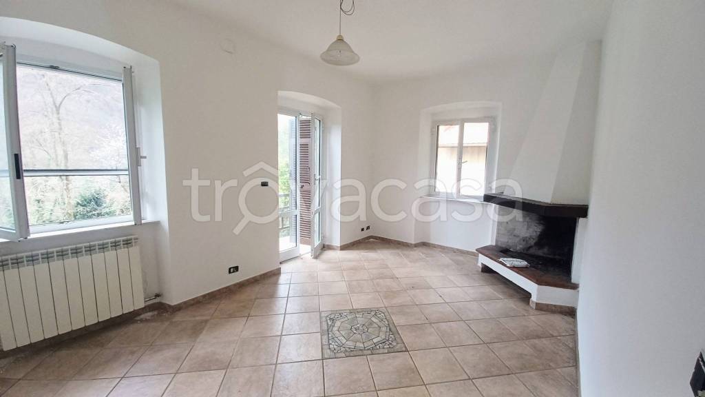 Appartamento in vendita a Mele via Fado, 173