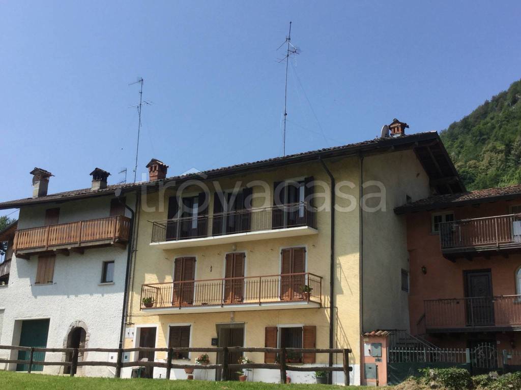 Appartamento in in vendita da privato a Bracca via Cavalier Antonio Dentella, 40
