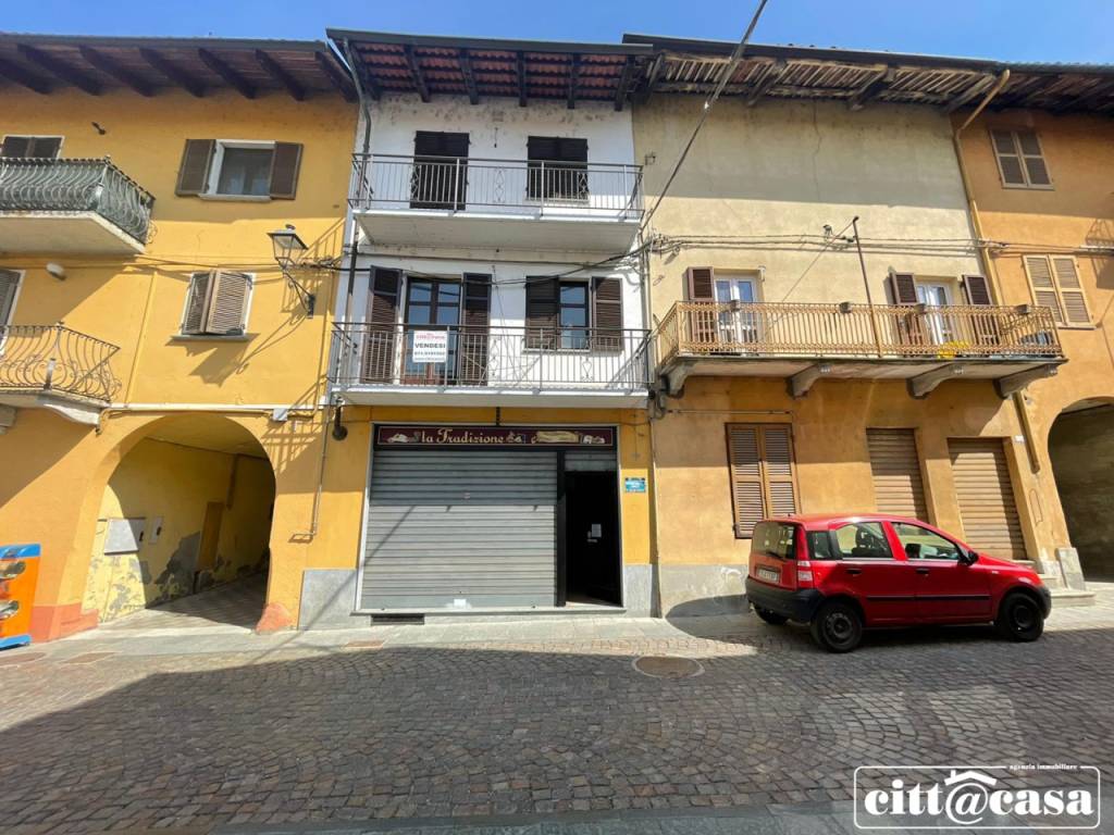 Villa in vendita a Lauriano via mazzini ,25
