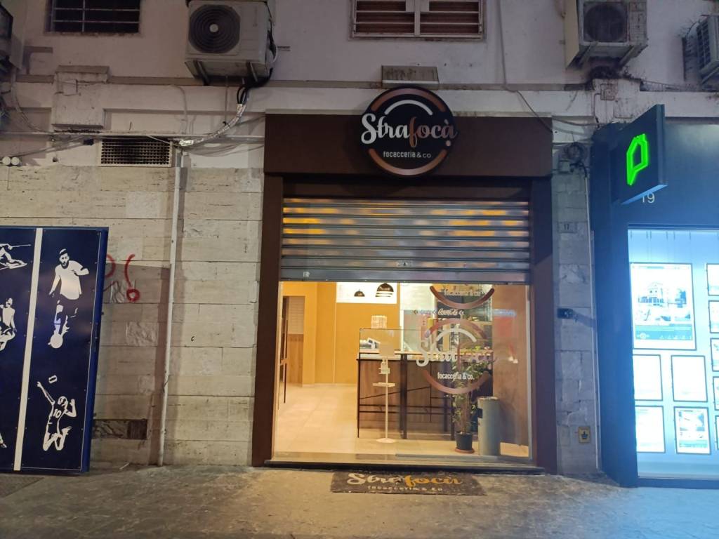 Pizza al taglio/Fast Food/Kebab in in vendita da privato a San Sebastiano al Vesuvio via Plinio, 53