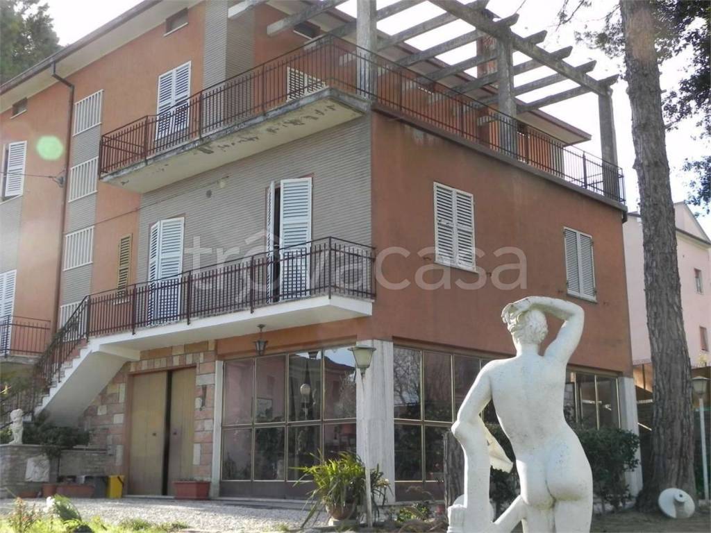 Villa in vendita a Corinaldo viale della Murata, 5