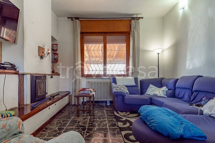 Casa Indipendente in vendita a Ferrara via Smeraldina