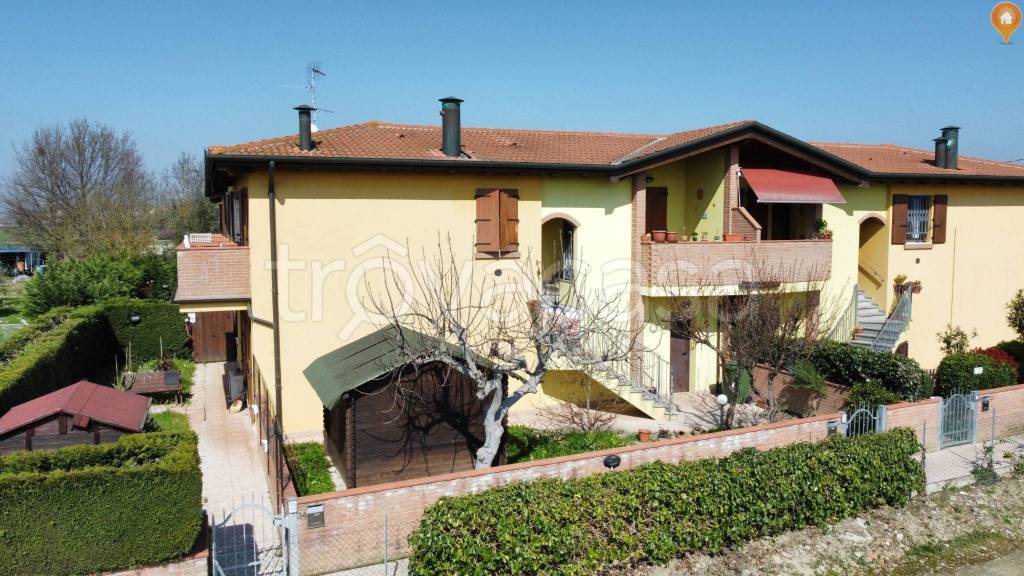 Casa Indipendente in vendita a Poggio Renatico via Fratelli Cervi, 32