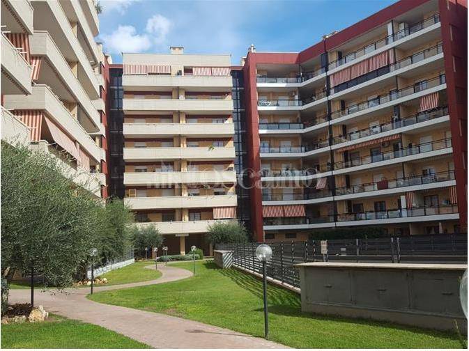 Appartamento in vendita a Roma viale Ugo Monaco