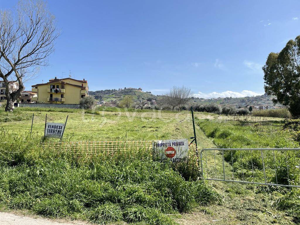 Terreno Residenziale in vendita a Montesilvano via Senna, 21