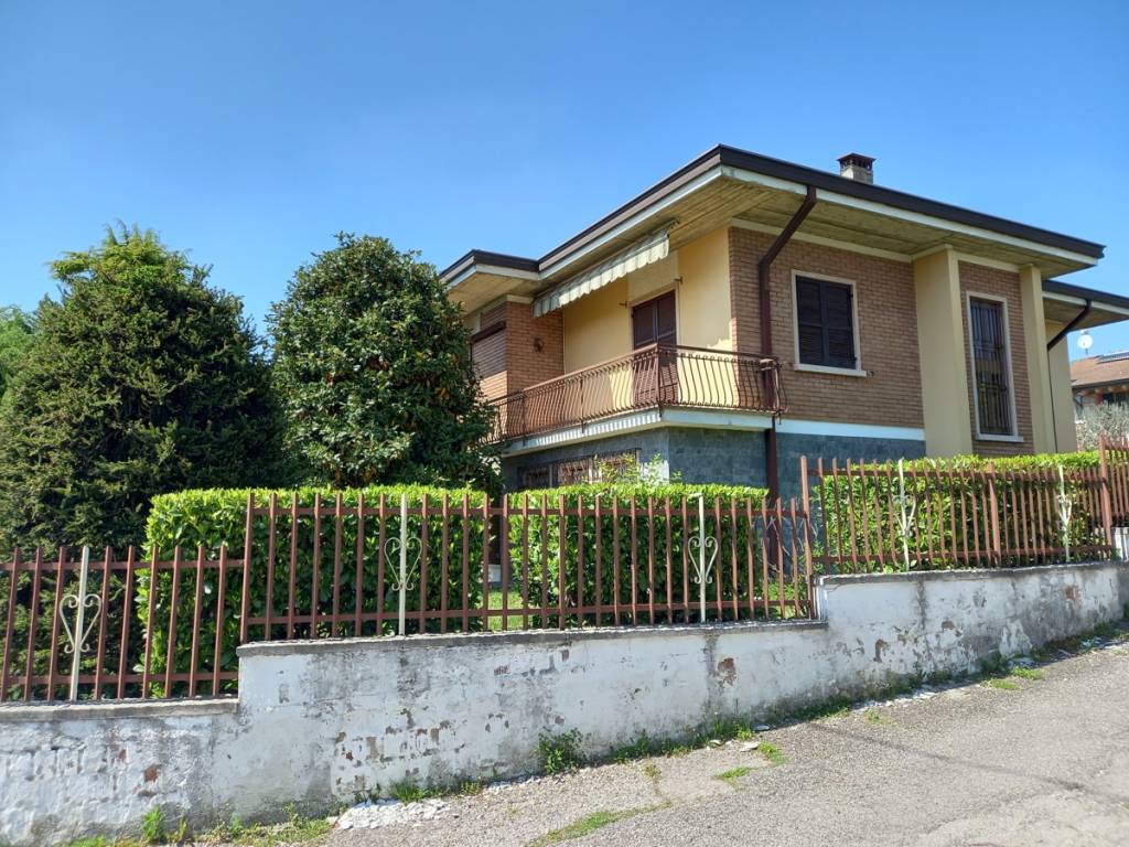 Villa in vendita a Monzambano via nuvolino, 8