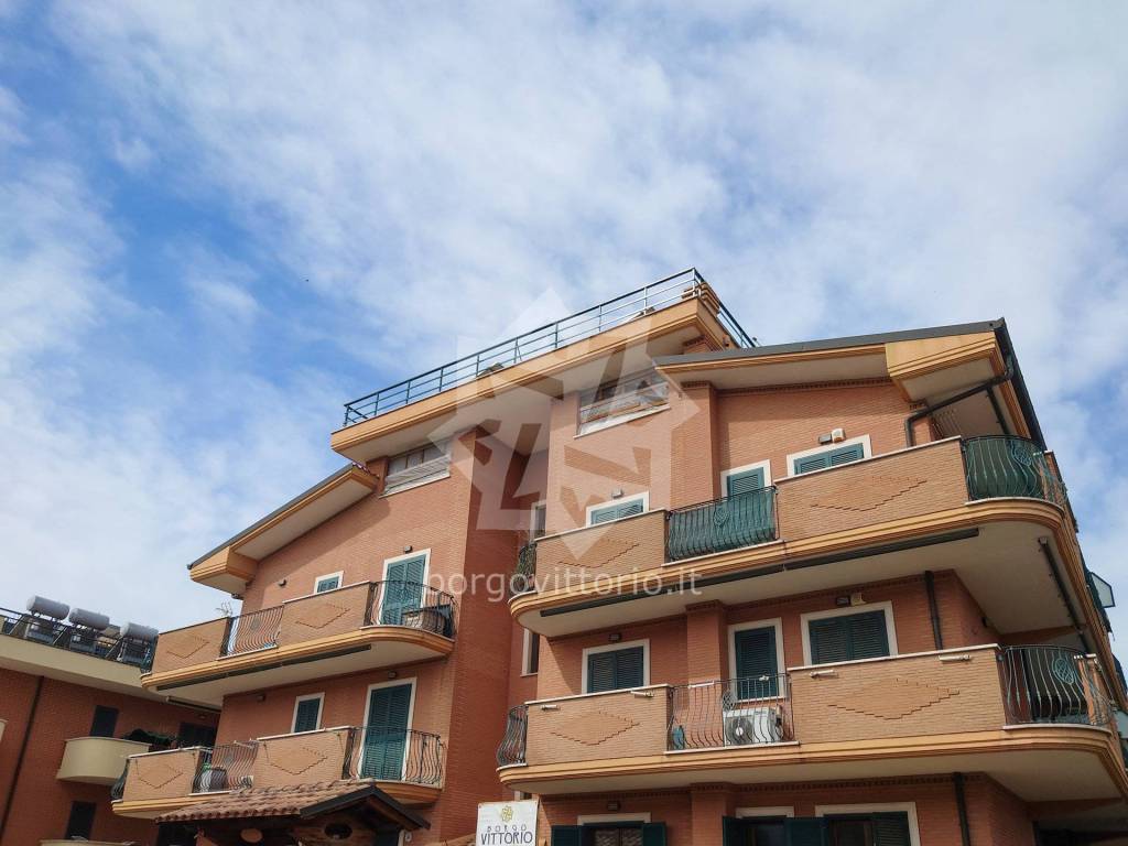 Appartamento in vendita a Marino via Giovanni Spadolini, 1/b