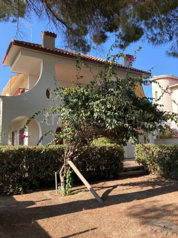 Villa in vendita a Melito di Porto Salvo via Lungomare