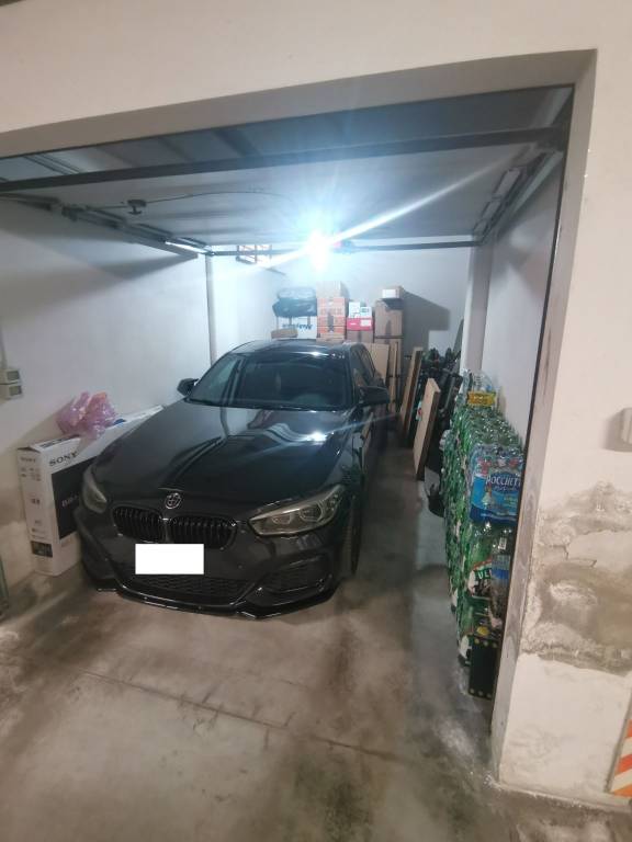 Garage in vendita a Pescara via Torquato Tasso