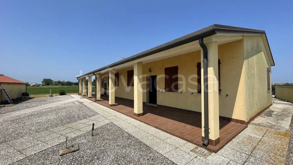 Villa in vendita a Chioggia via 1 Maggio
