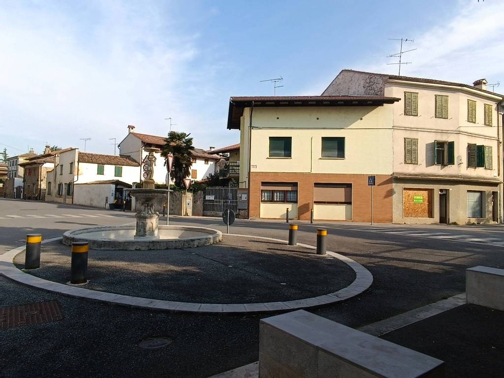 Casa Indipendente in vendita a Cormons piazzale Guglielmo Marconi