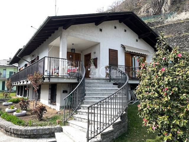 Villa in vendita a Sondrio località Ca' Bianca