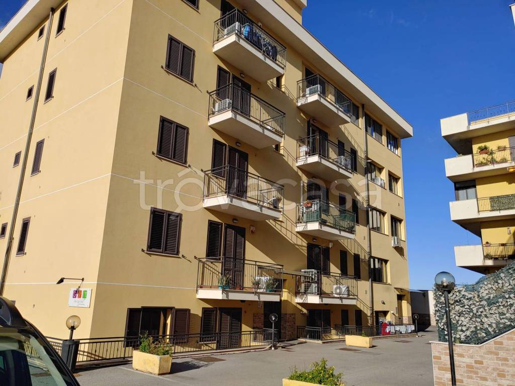 Appartamento in vendita a Palermo viale della Regione Siciliana Sud Est, 2058