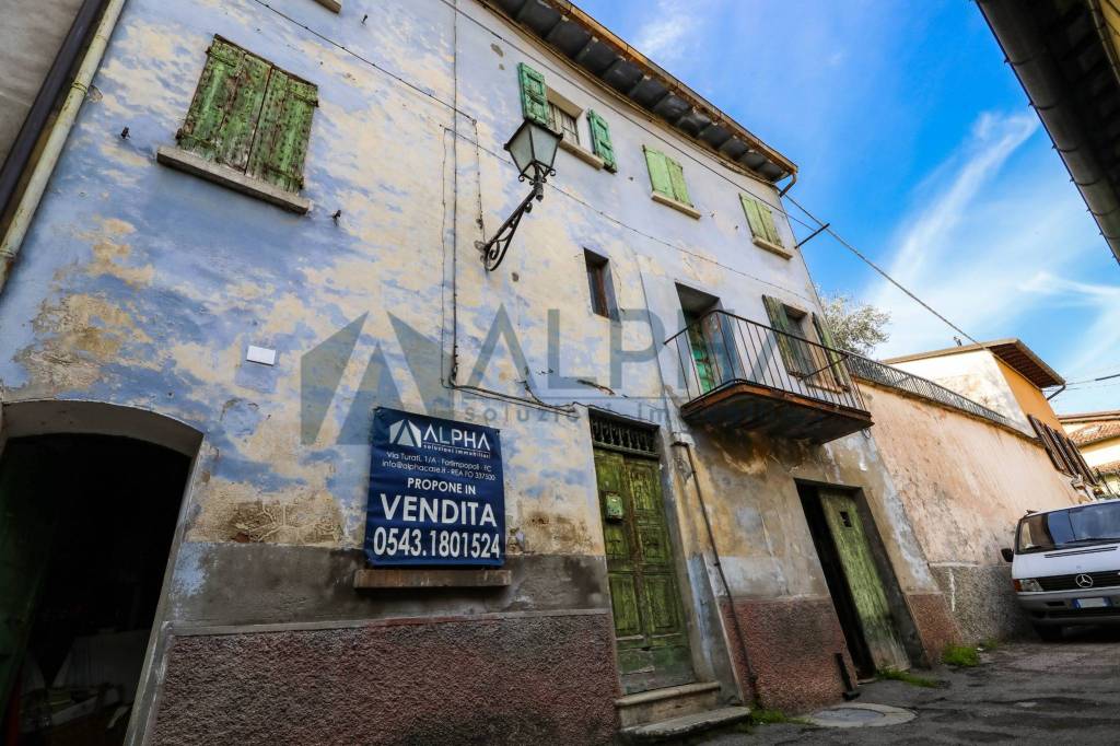 Casa Indipendente in vendita a Meldola via Giacomo Matteotti