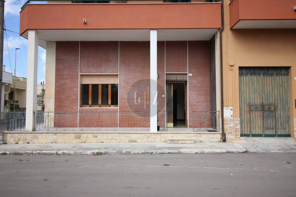 Appartamento in vendita a Castrignano de' Greci via Redipuglia, 88