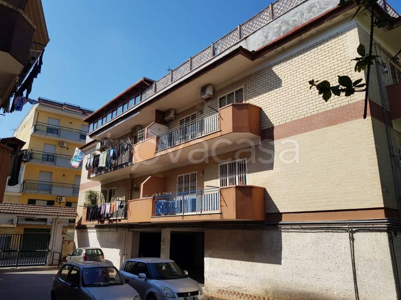 Appartamento in vendita a Villaricca via Dante Alighieri