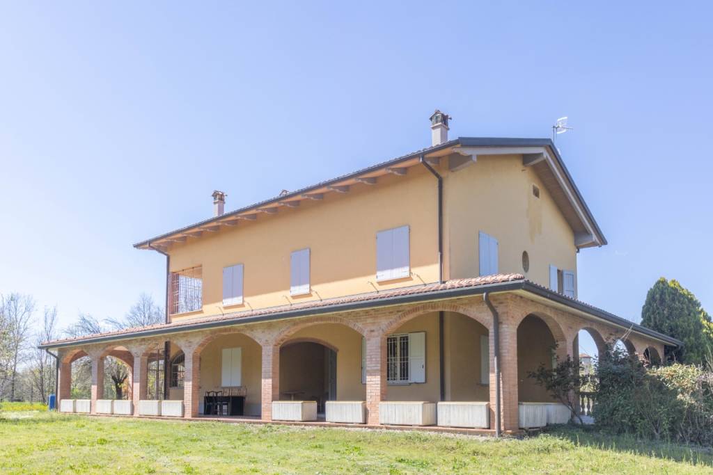 Villa in vendita a San Lazzaro di Savena via della croara