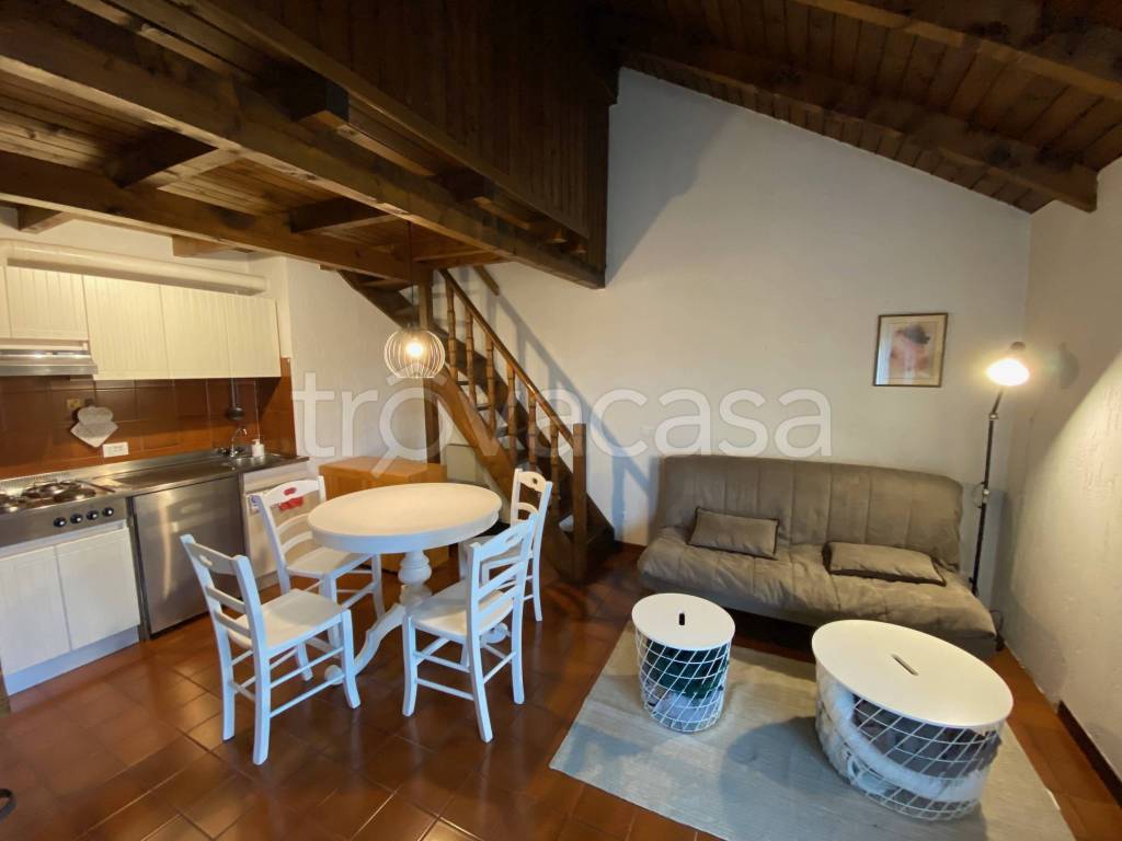 Appartamento in affitto a Gallio via Francesco Tura, 8