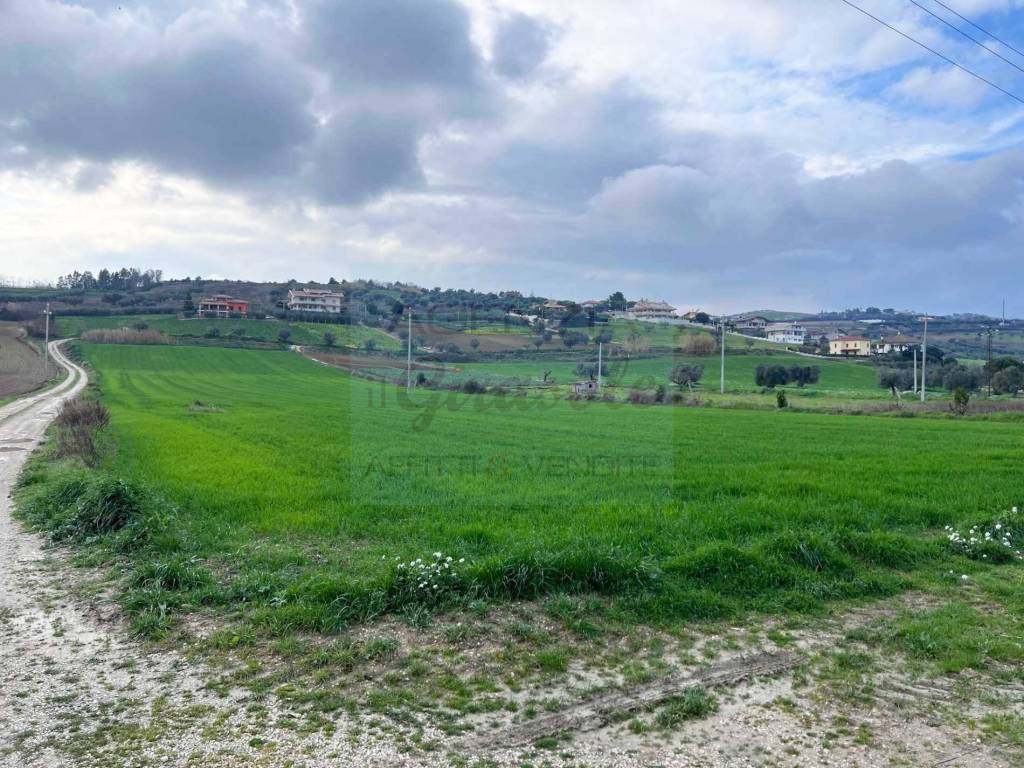 Terreno Residenziale in vendita a Tortoreto via Piemonte
