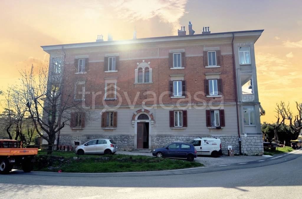 Appartamento in vendita a Trieste via di Monrupino