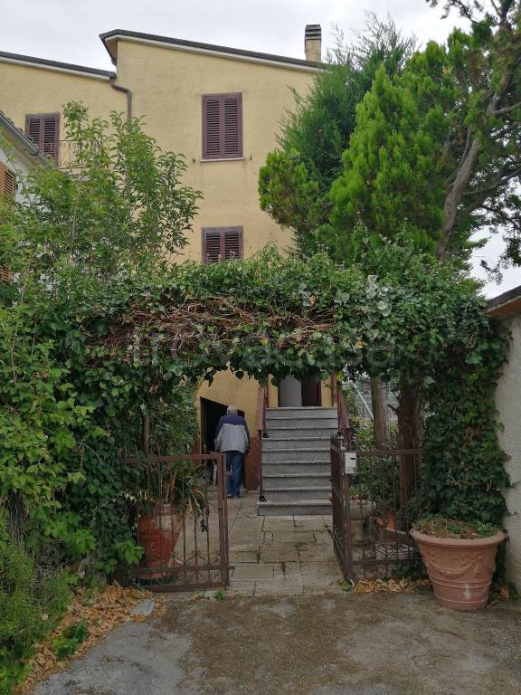 Villa in in vendita da privato a Staffolo borgo San Sebastiano, 12