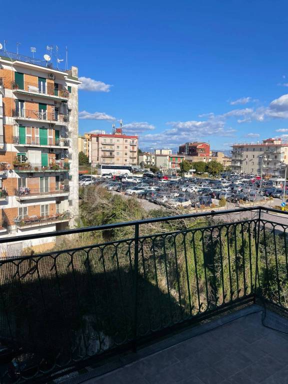 Appartamento in in vendita da privato a Napoli viale Letizia