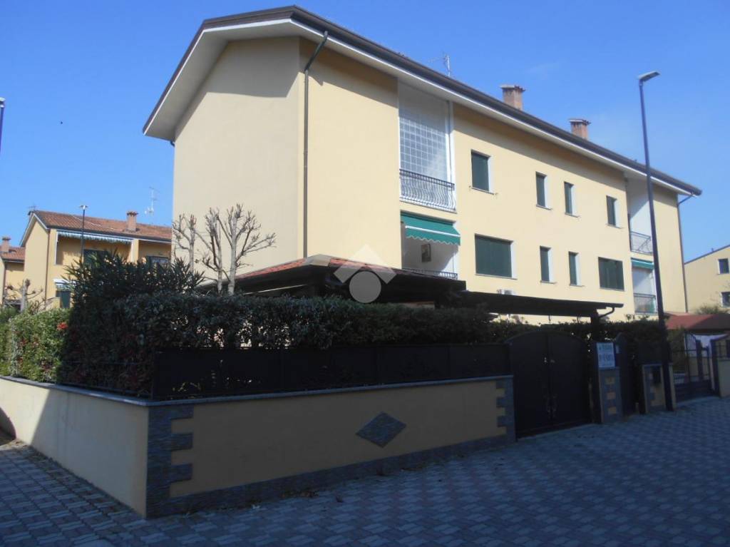 Villa Bifamiliare in vendita a Comacchio via Zamboni Ferruccio, 8